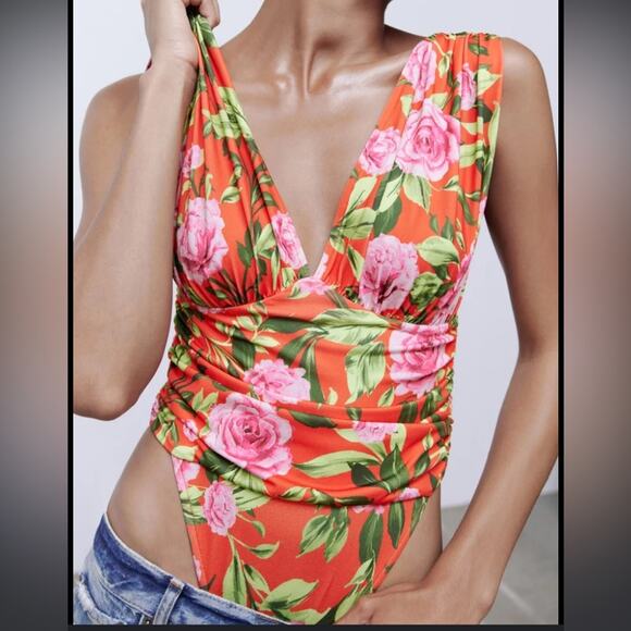 Zara Tops - New Zara Orange Pink Roses Tropical Floral V- Neck Open back Bodysuit suit Small